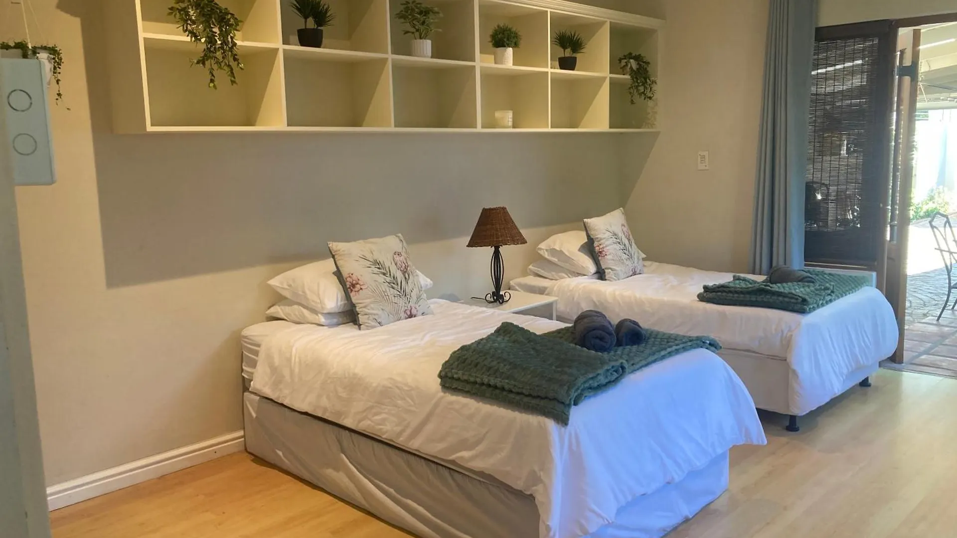 Cozy Garden Guest Suite In Charming Claremont Ciudad del Cabo 0*,  Sudáfrica